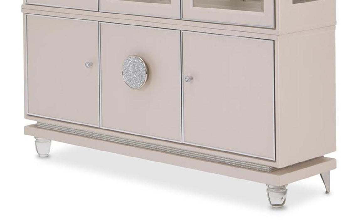 Glimmering Heights 3 Door Buffet in Ivory image