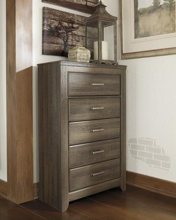 Juararo Chest of Drawers